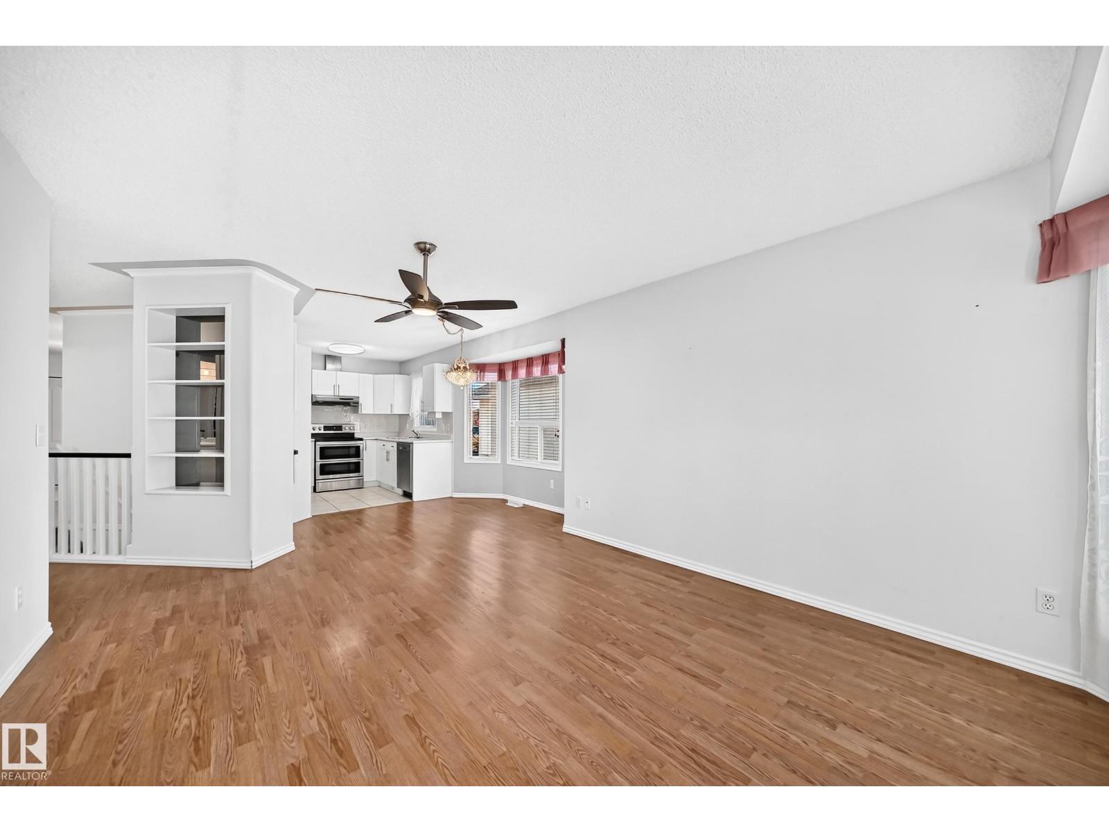 #35 14428 Miller Bv Nw Property Photo 13