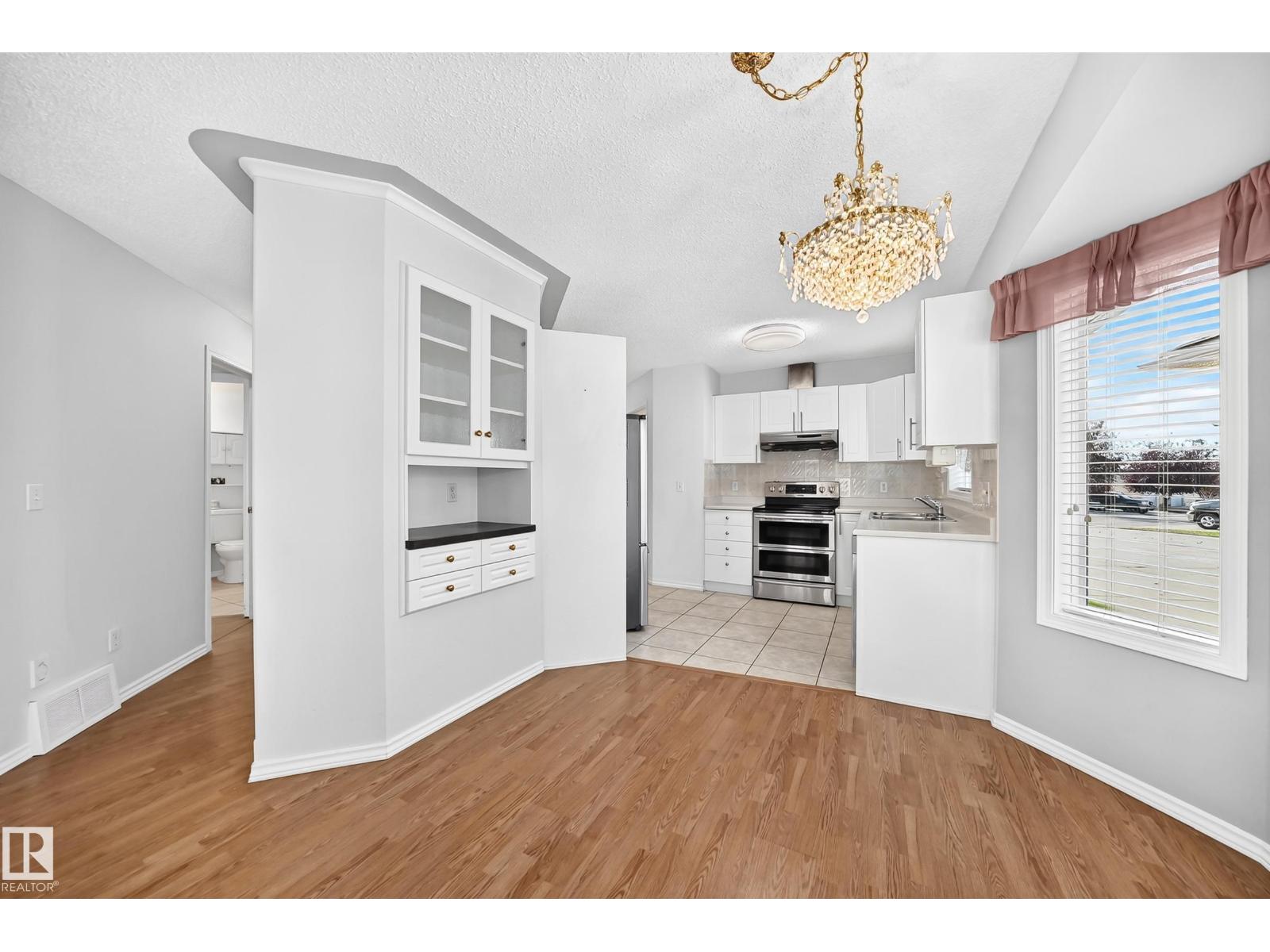 #35 14428 Miller Bv Nw Property Photo 14
