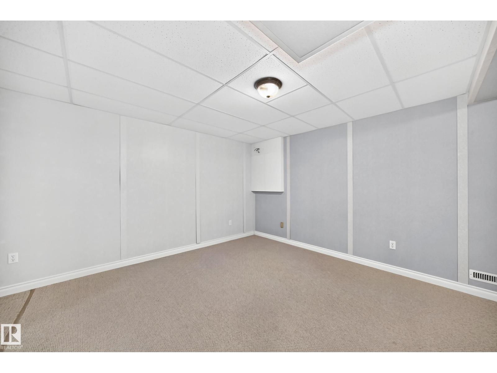 #35 14428 Miller Bv Nw Property Photo 32