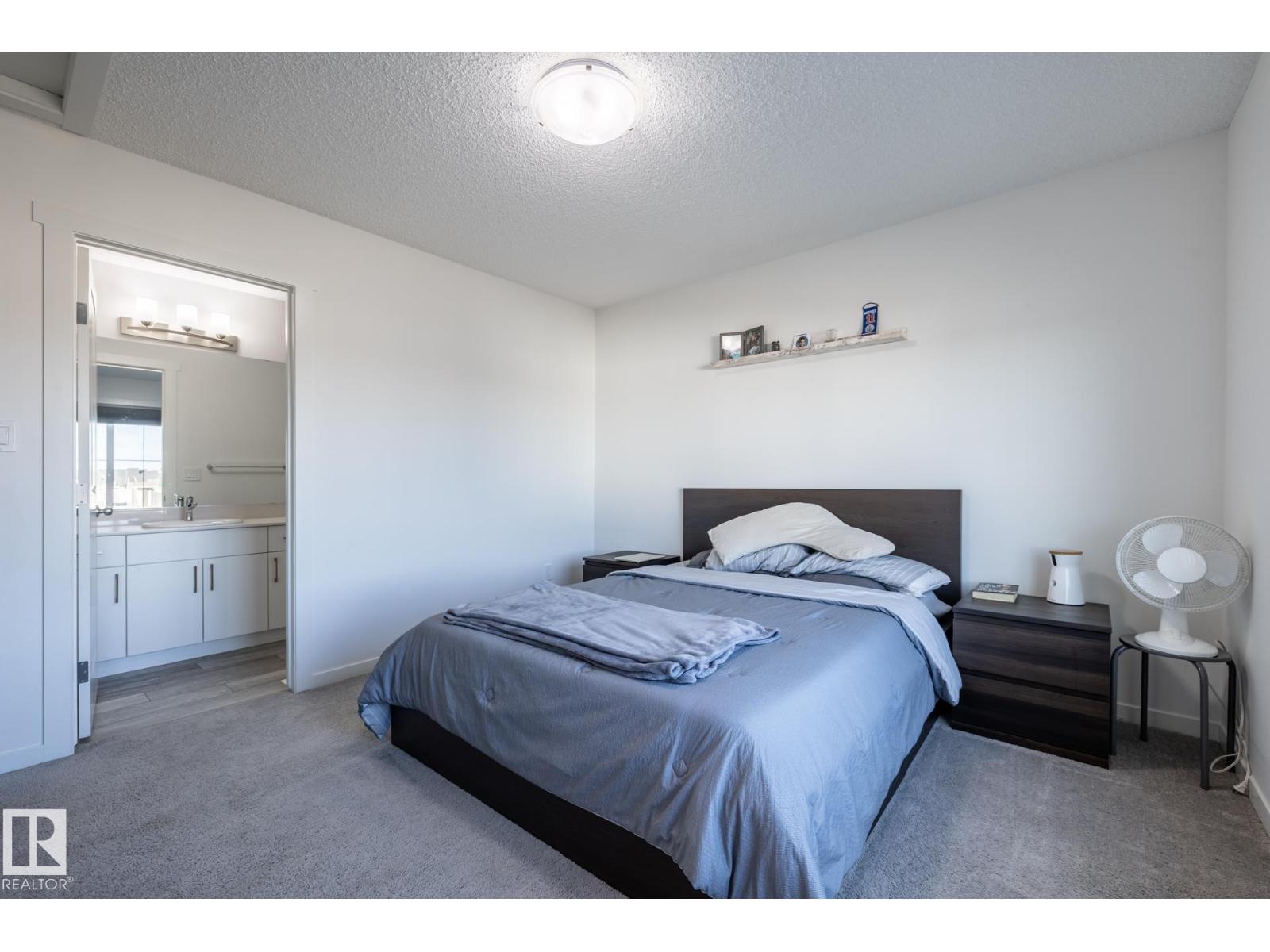 1273 Mcleod Av Property Photo 19