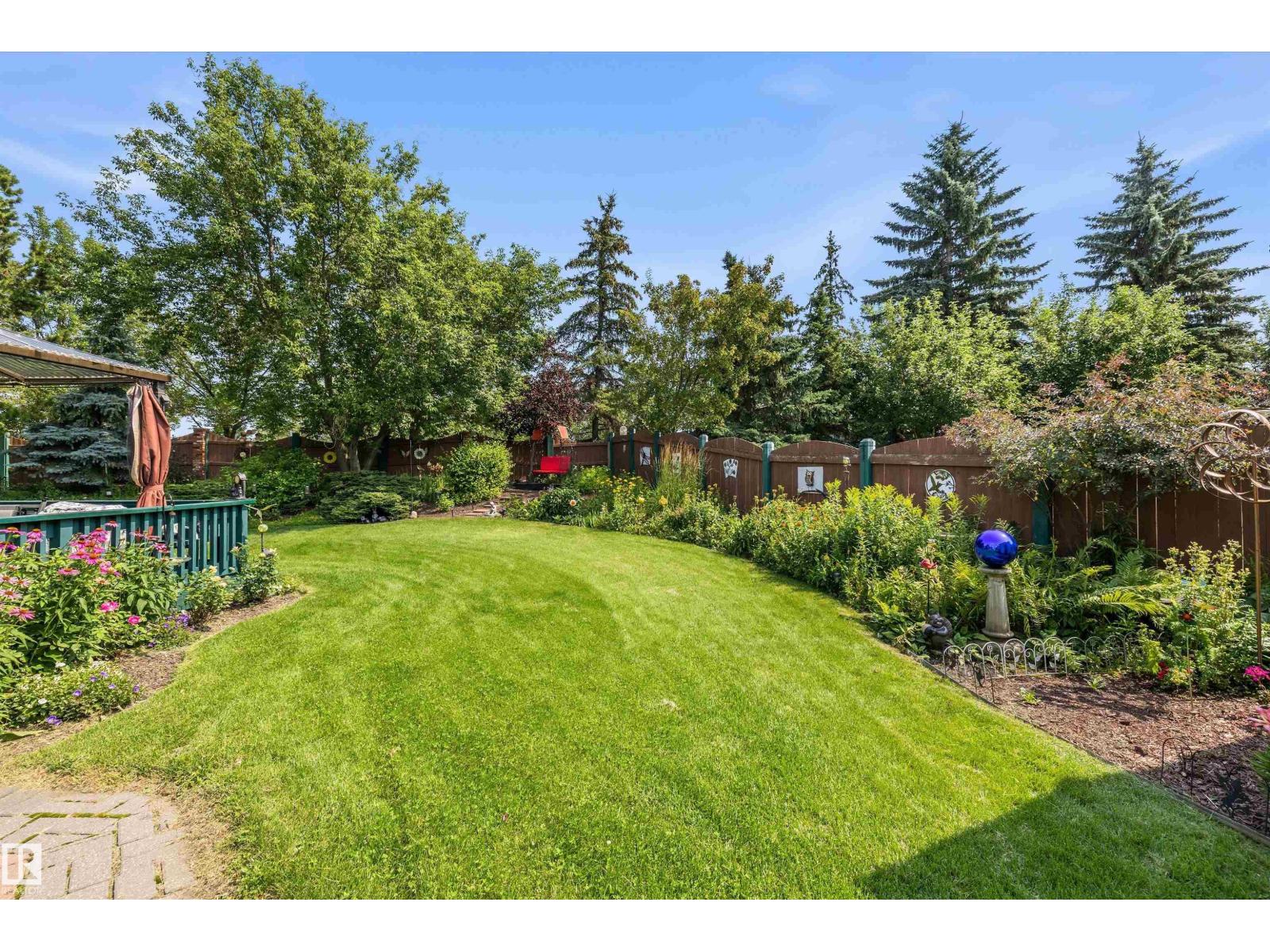 45 Blue Quill Cr Nw Property Photo 56