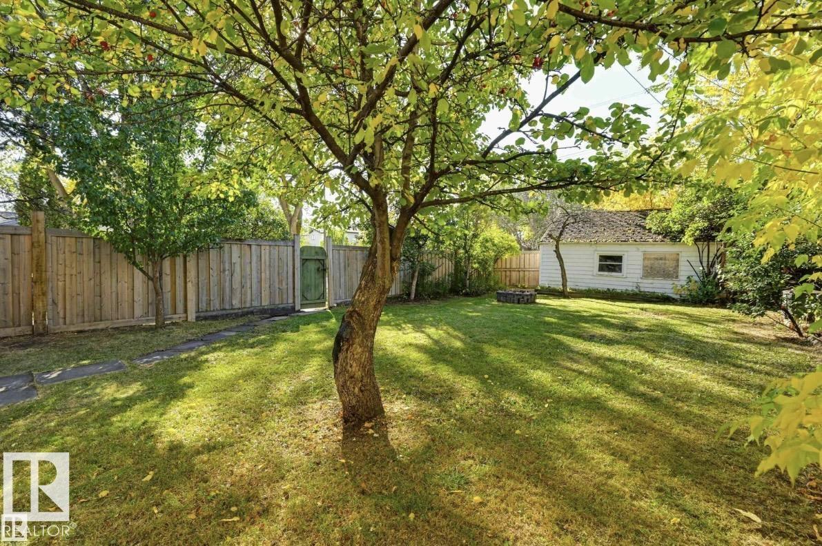 11502 122 St Nw Property Photo 4