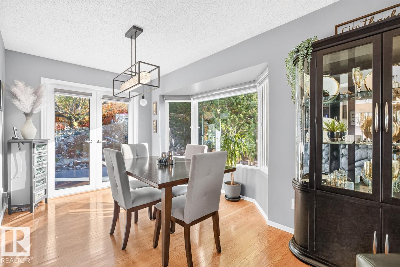 5502 48 Av Property Photo 17