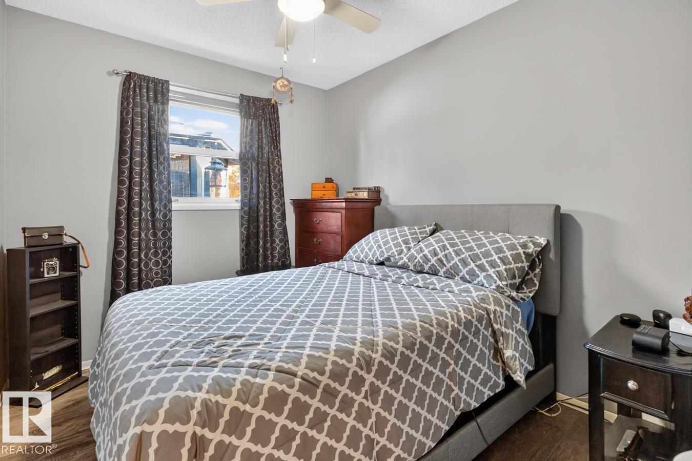 5502 48 Av Property Photo 23