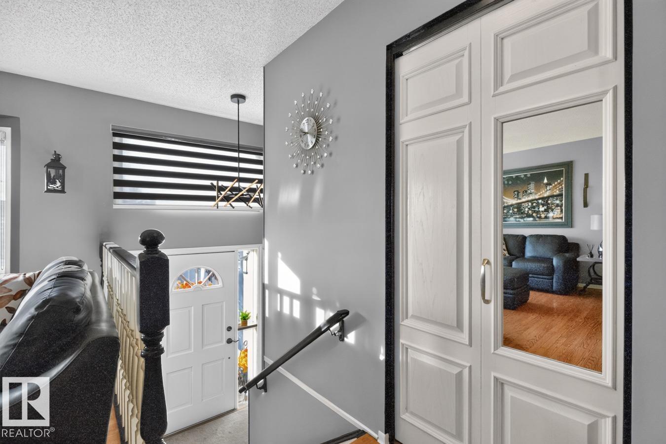 5502 48 Av Property Photo 25