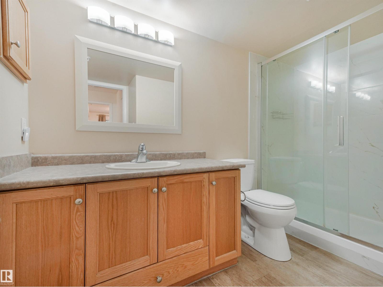 #112 13635 34 St Nw Property Photo 3