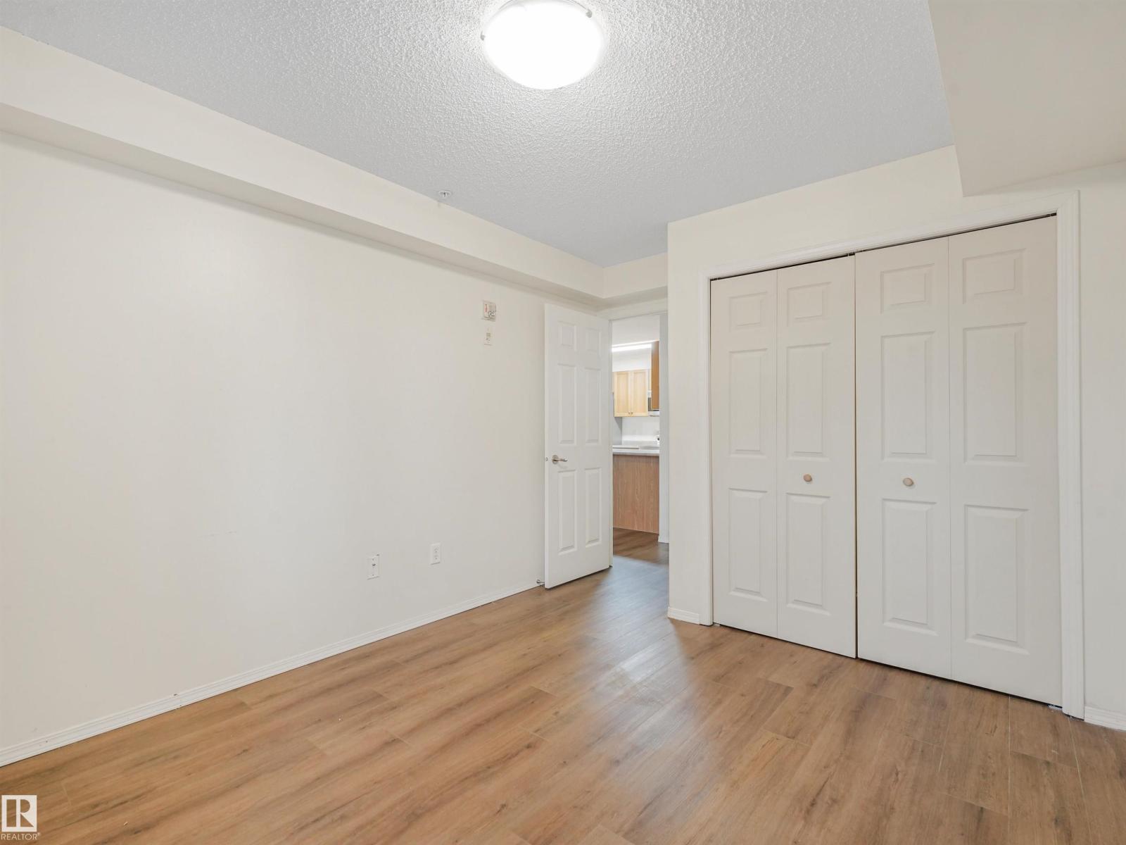 #112 13635 34 St Nw Property Photo 7