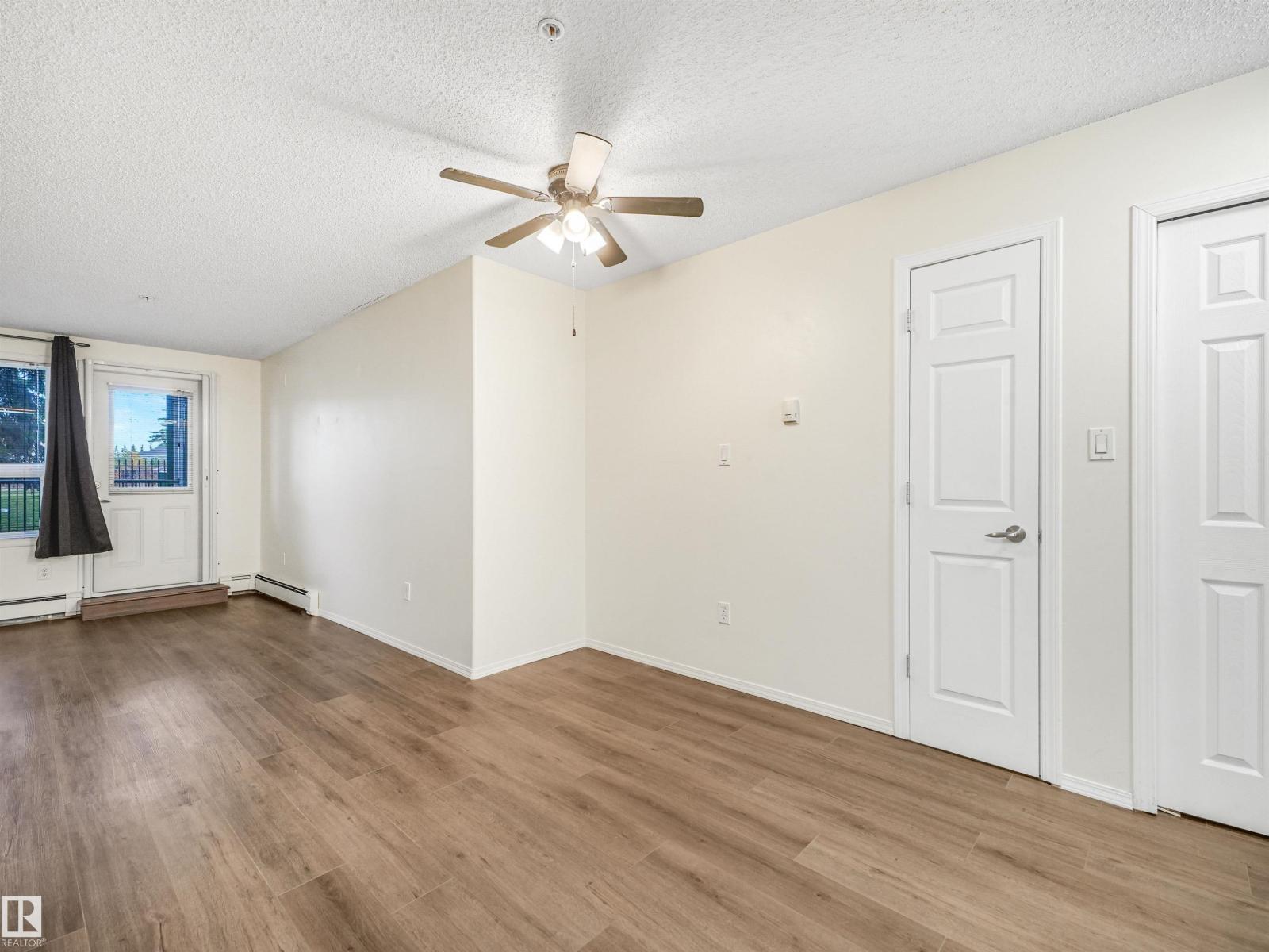 #112 13635 34 St Nw Property Photo 11
