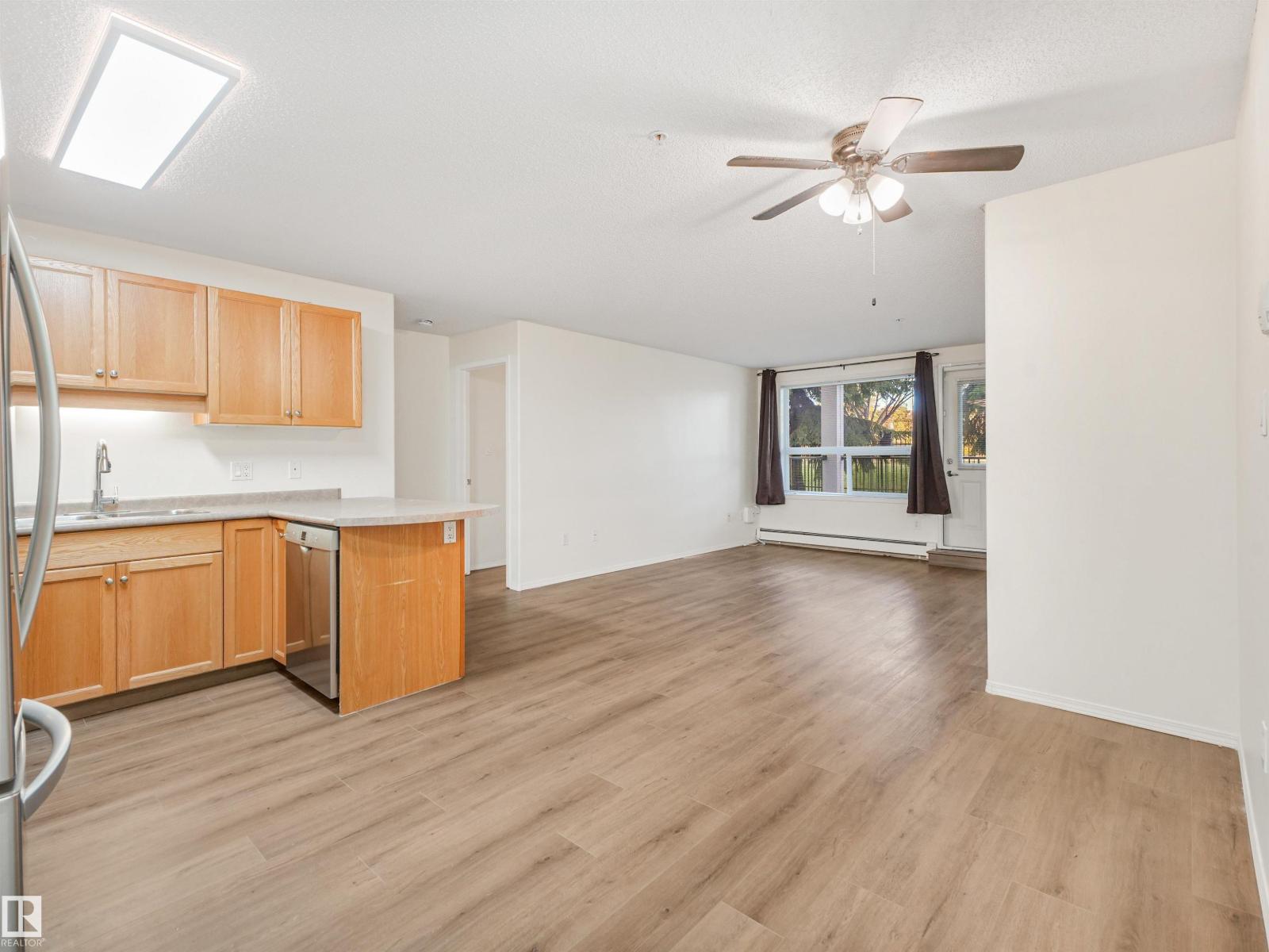 #112 13635 34 St Nw Property Photo 15