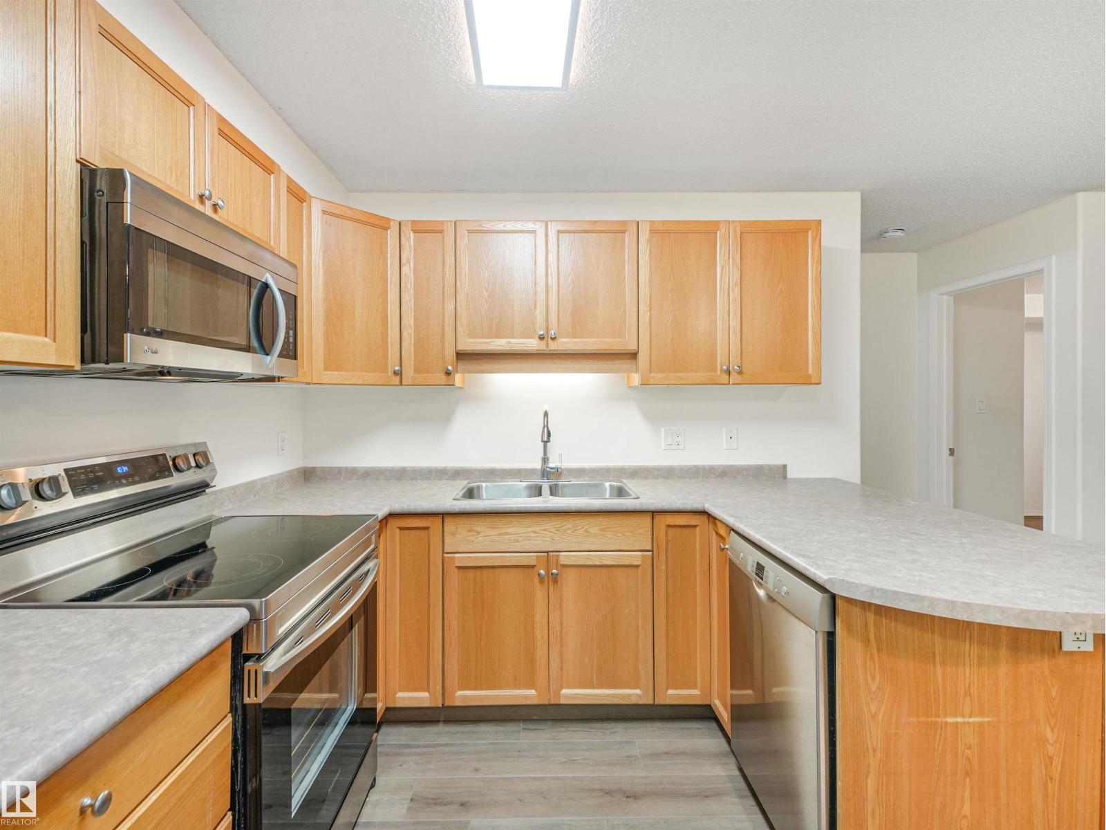 #112 13635 34 St Nw Property Photo 16