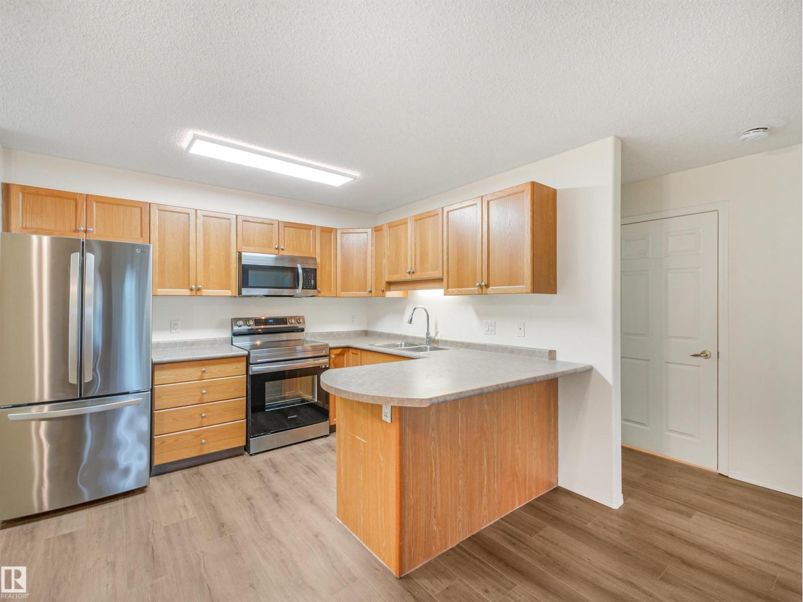 #112 13635 34 St Nw Property Photo 21