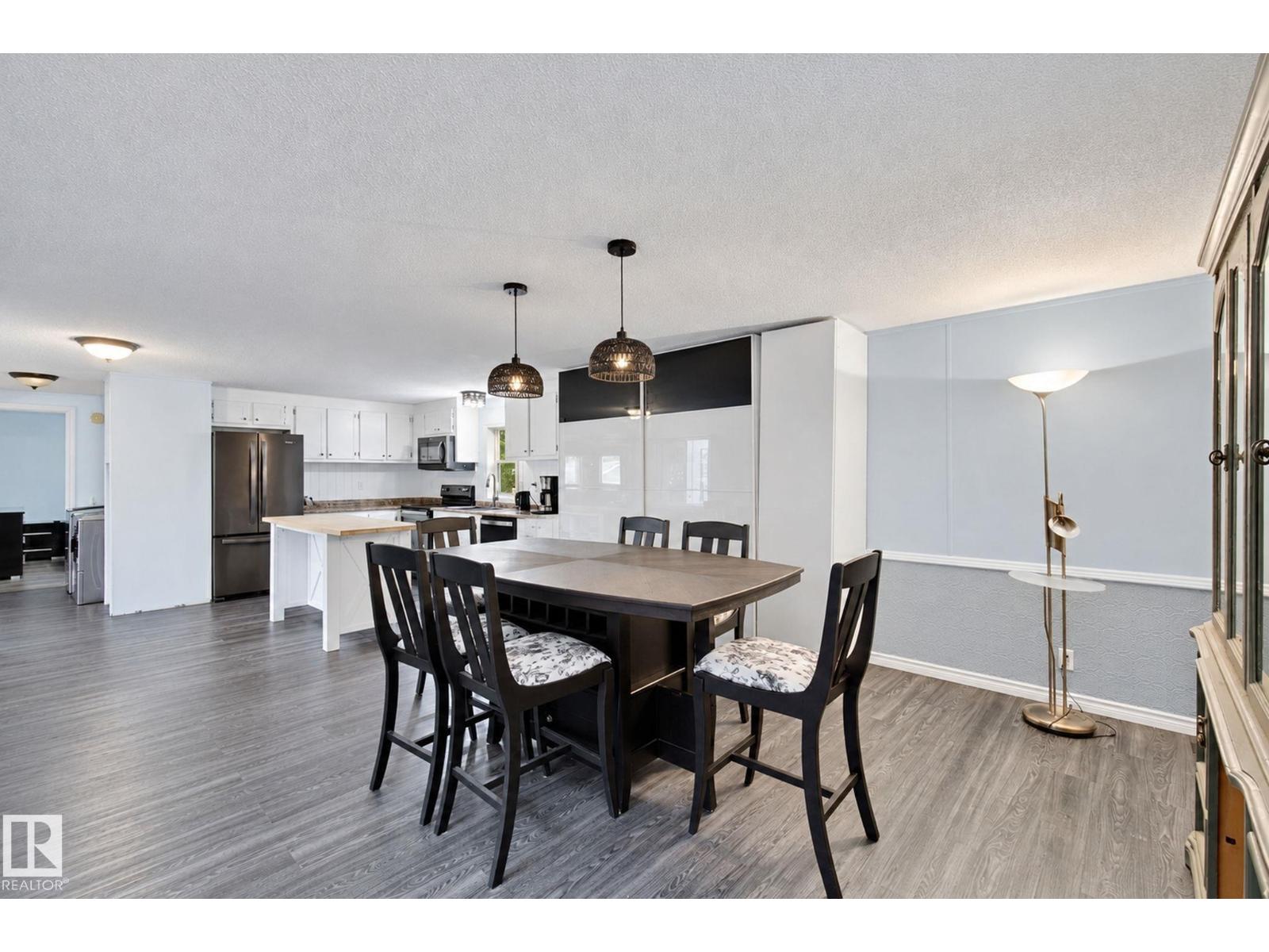 #110 3400 48 St Property Photo 7