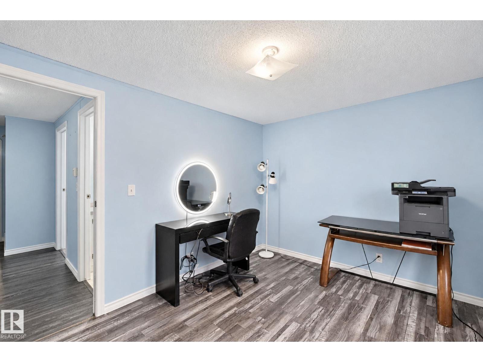 #110 3400 48 St Property Photo 20