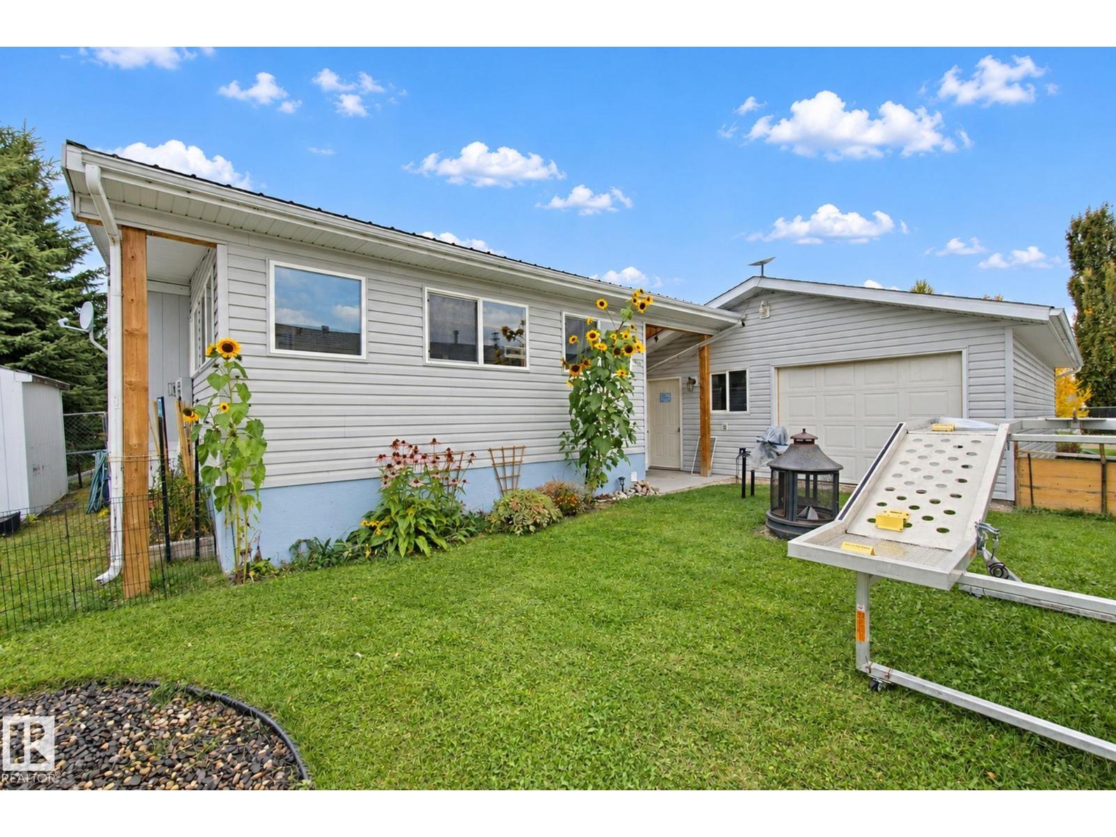 #110 3400 48 St Property Photo 33