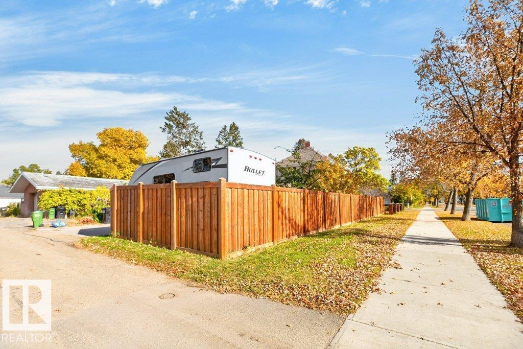11204 127 St Nw Property Photo 12