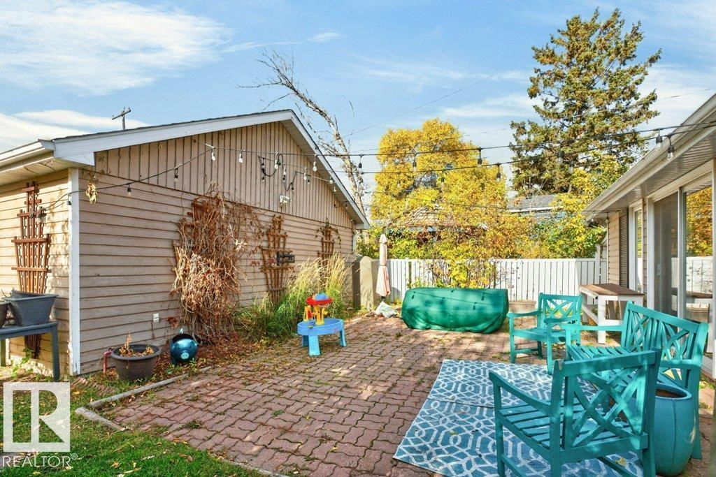 11204 127 St Nw Property Photo 16