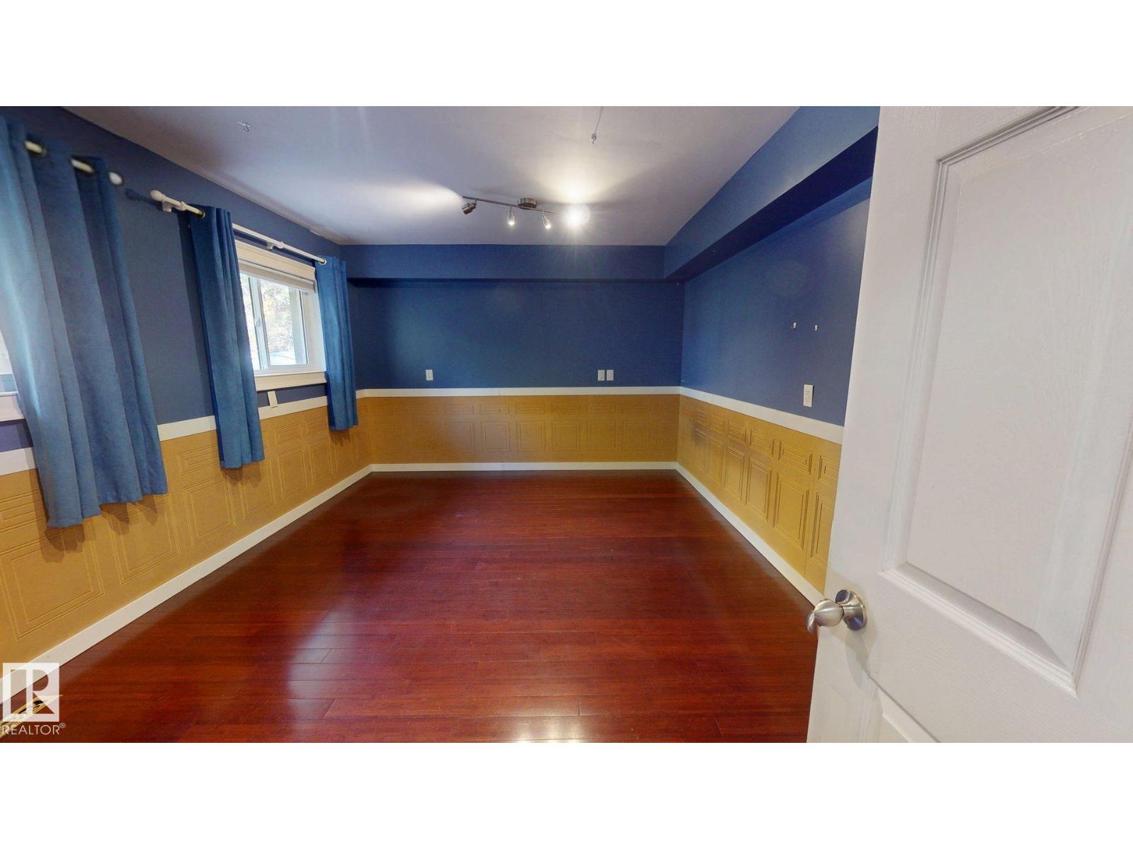 9712 209 St Nw Property Photo 10