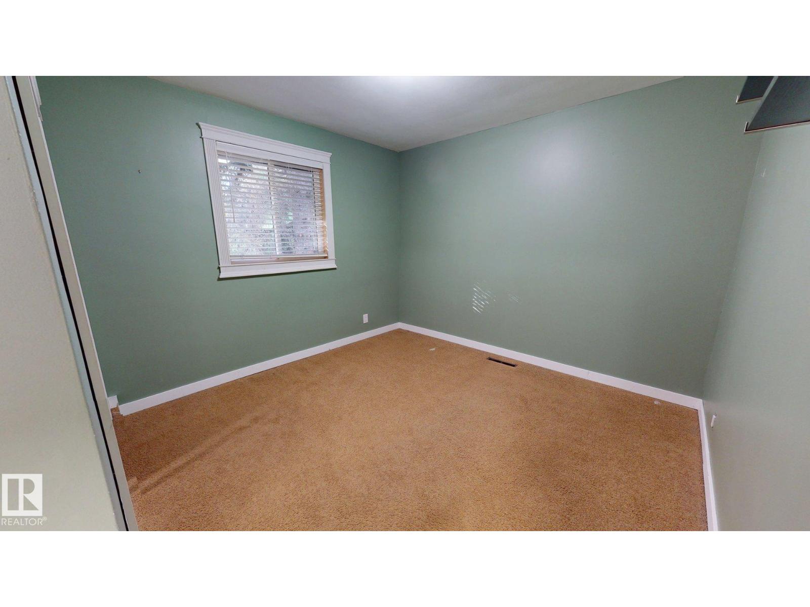 9712 209 St Nw Property Photo 12