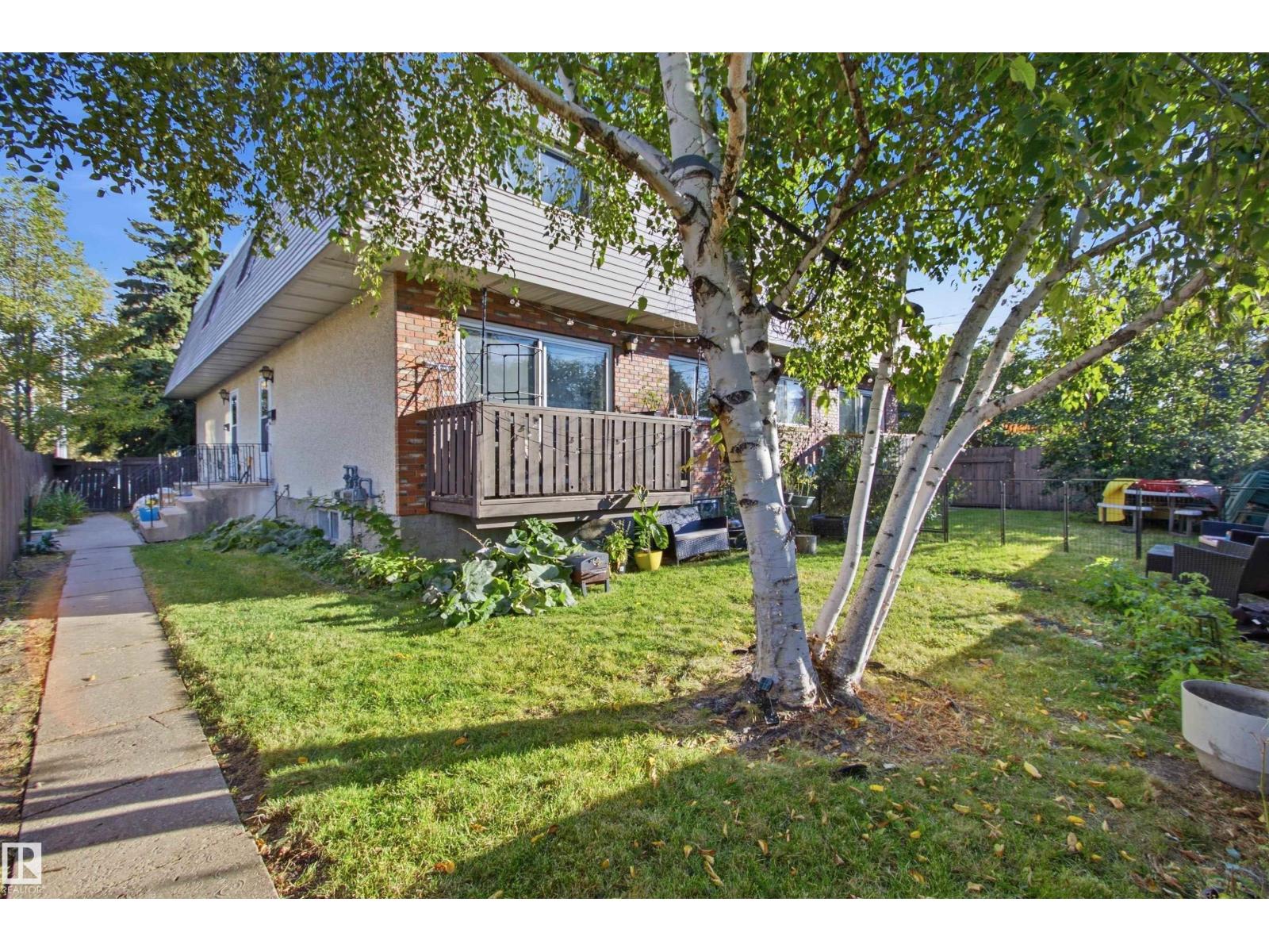 8945 78 Av Nw Property Photo 11