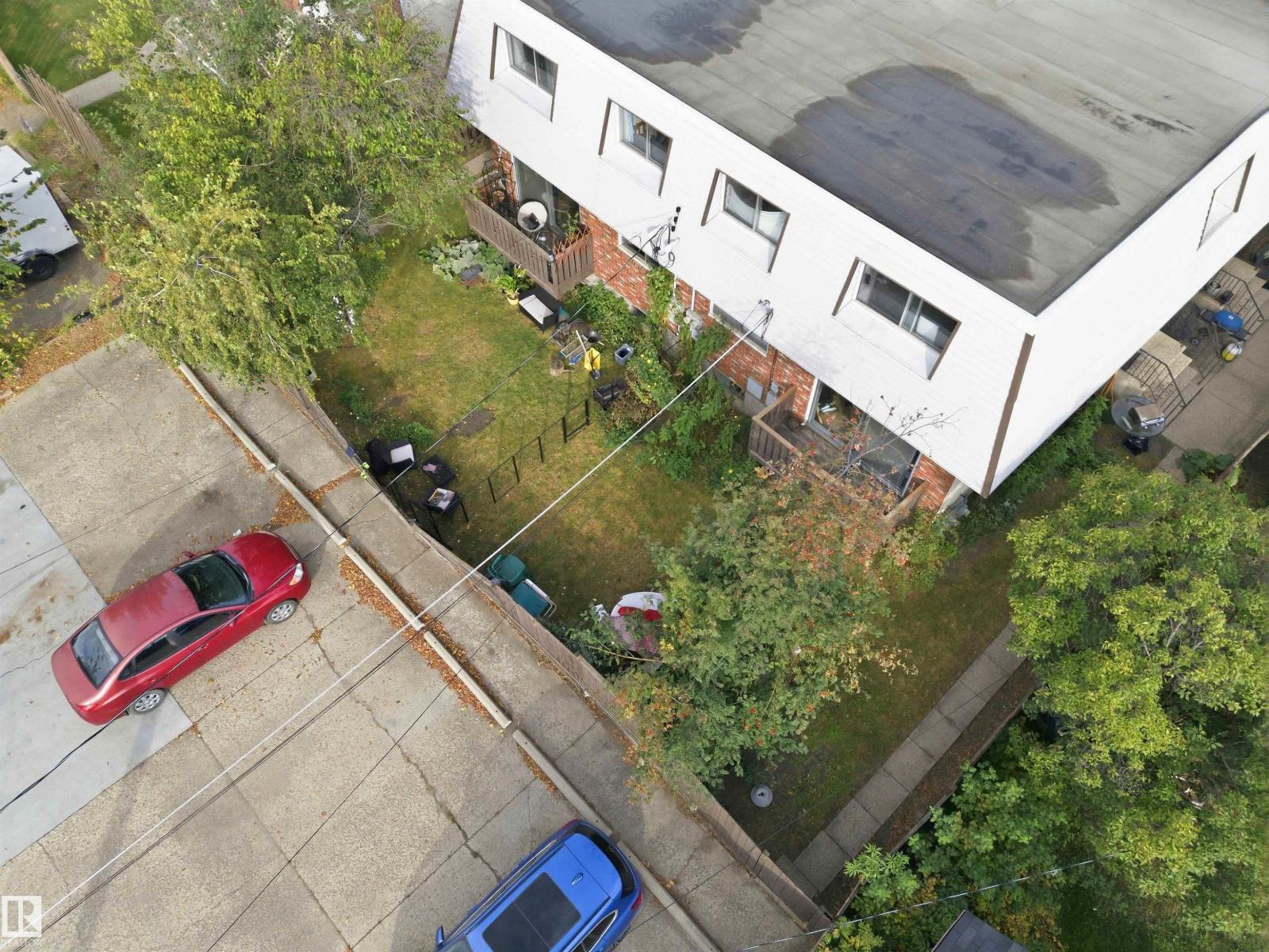 8945 78 Av Nw Property Photo 16