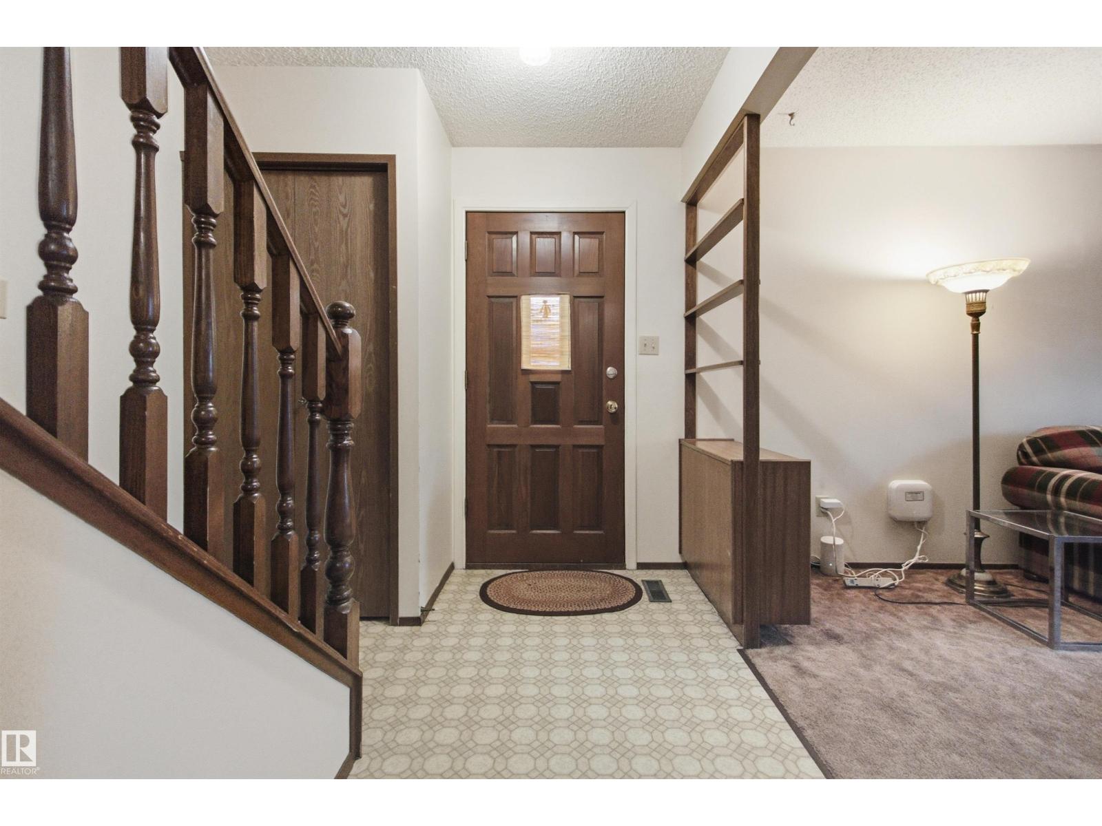 8945 78 Av Nw Property Photo 24