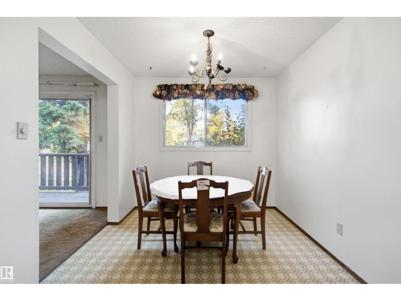 8945 78 Av Nw Property Photo 29