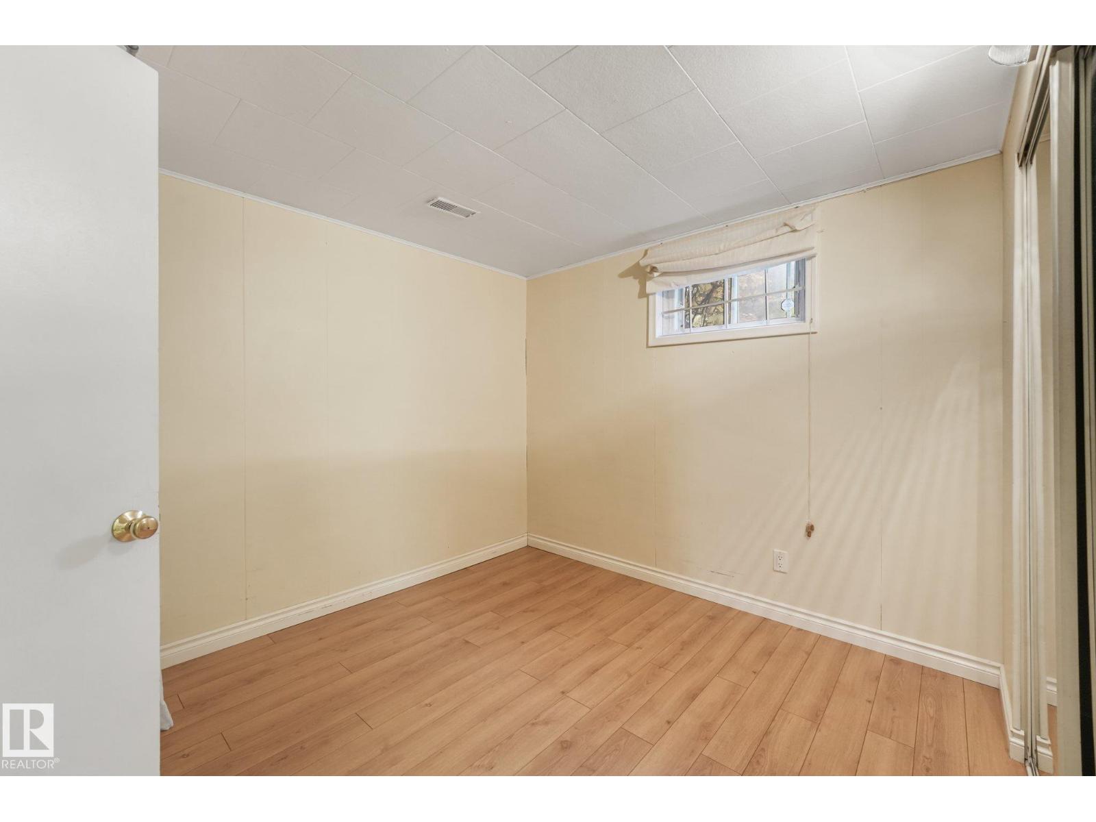 9256 148 St Nw Property Photo 31