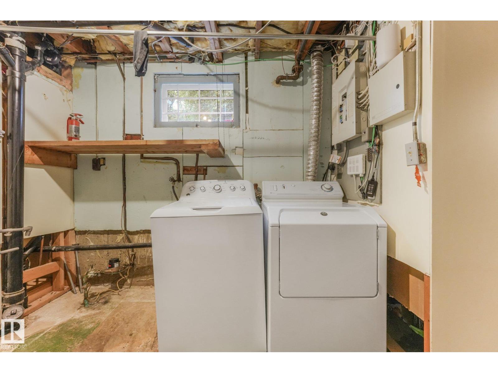 9256 148 St Nw Property Photo 37