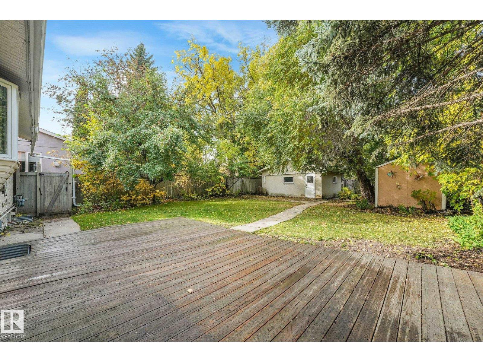 9256 148 St Nw Property Photo 42