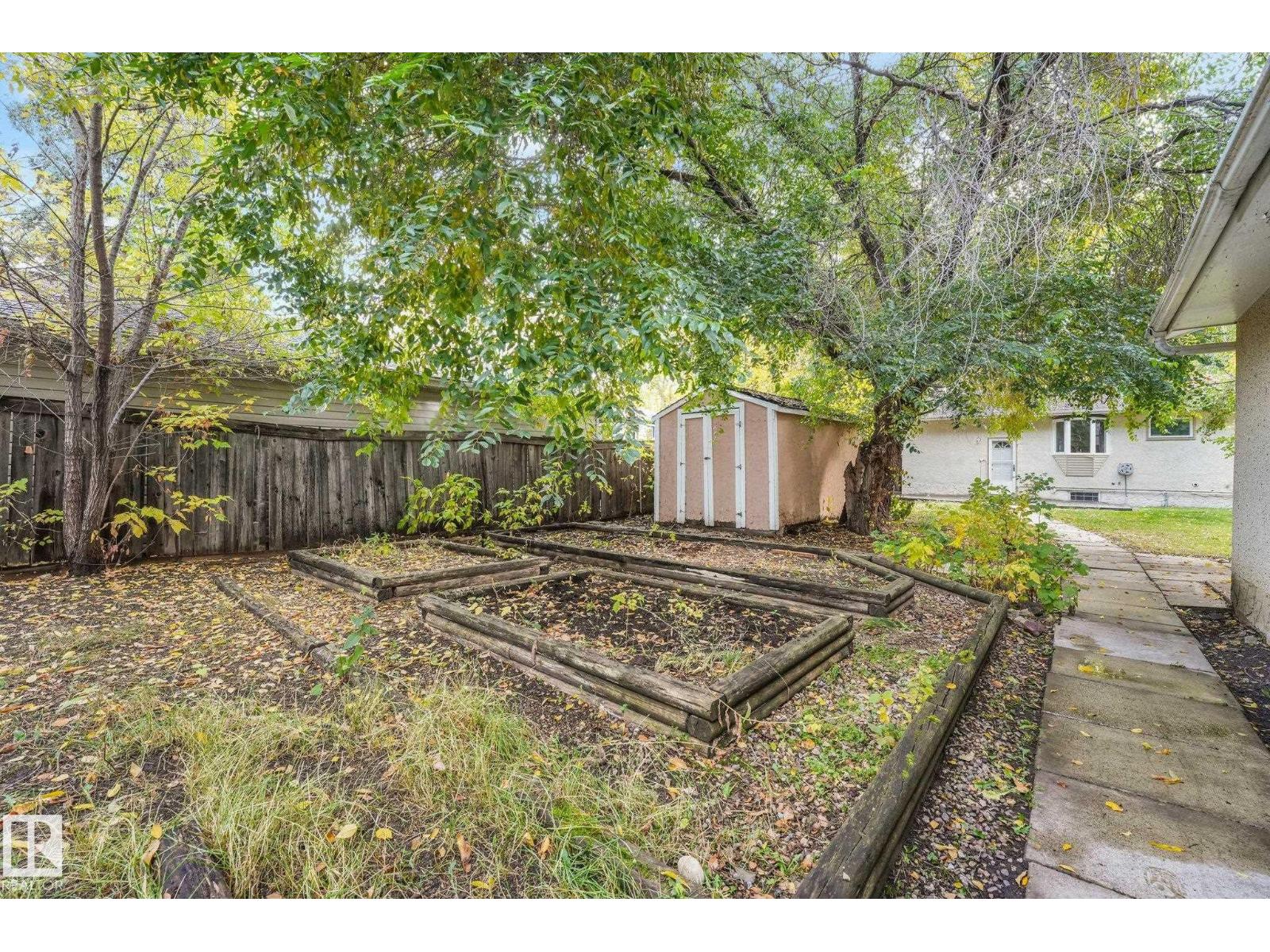 9256 148 St Nw Property Photo 48