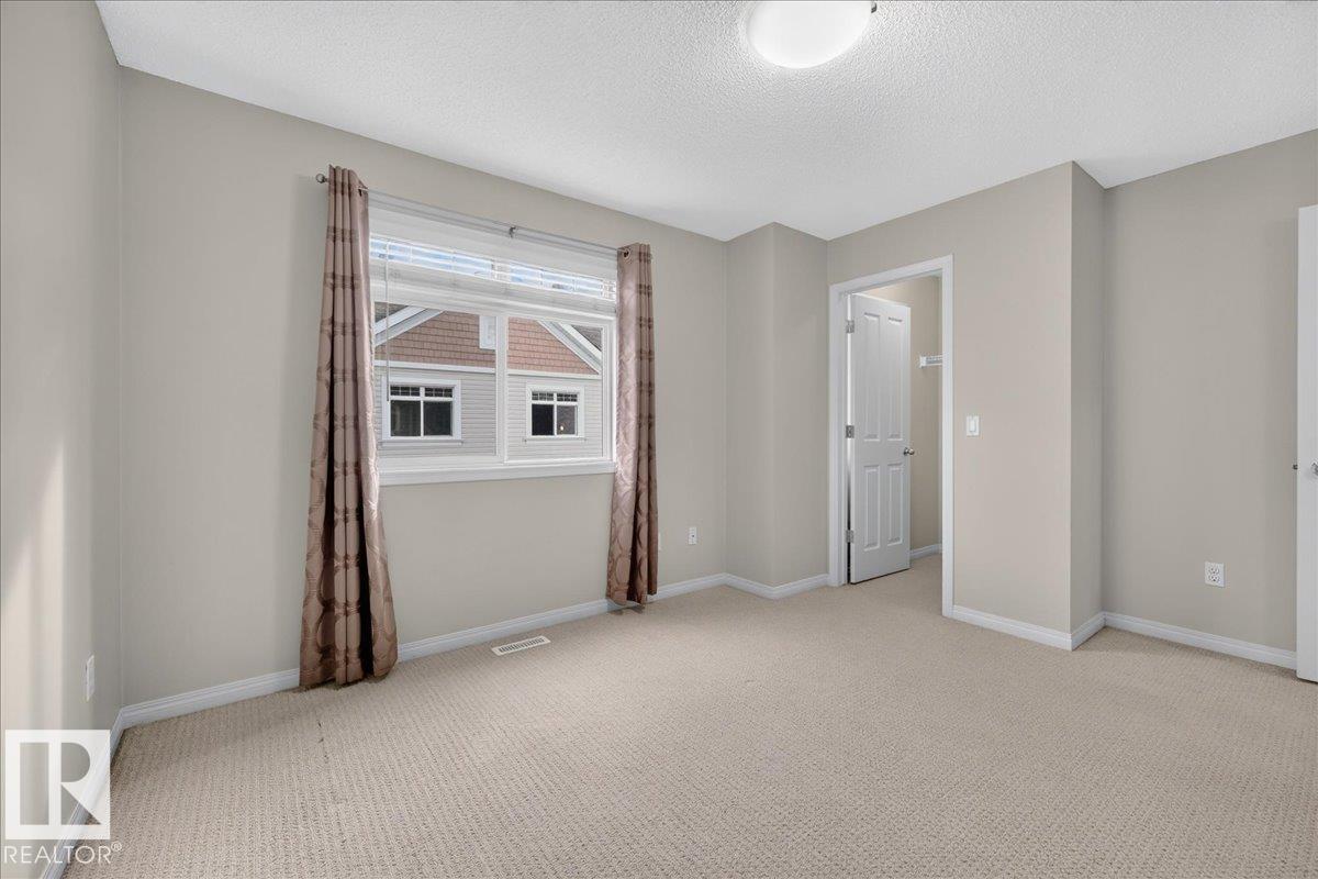 #61 1804 70 St Sw Property Photo 29