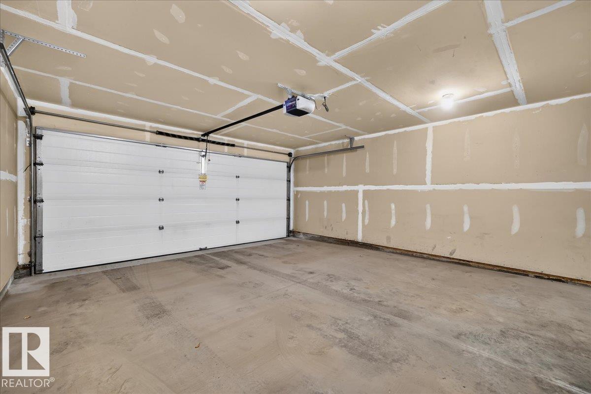 #61 1804 70 St Sw Property Photo 36