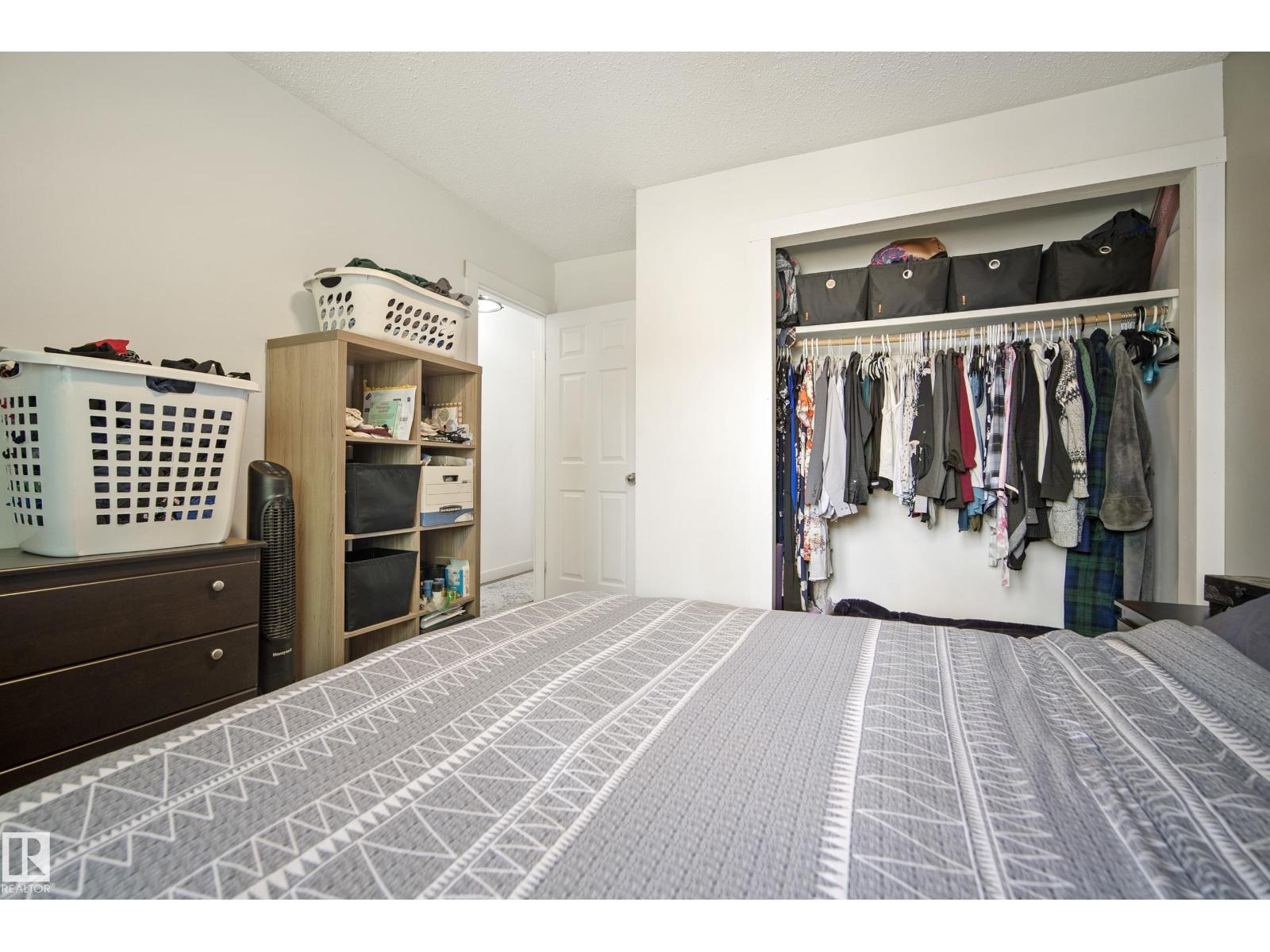 18024 73 Av Nw Property Photo 12