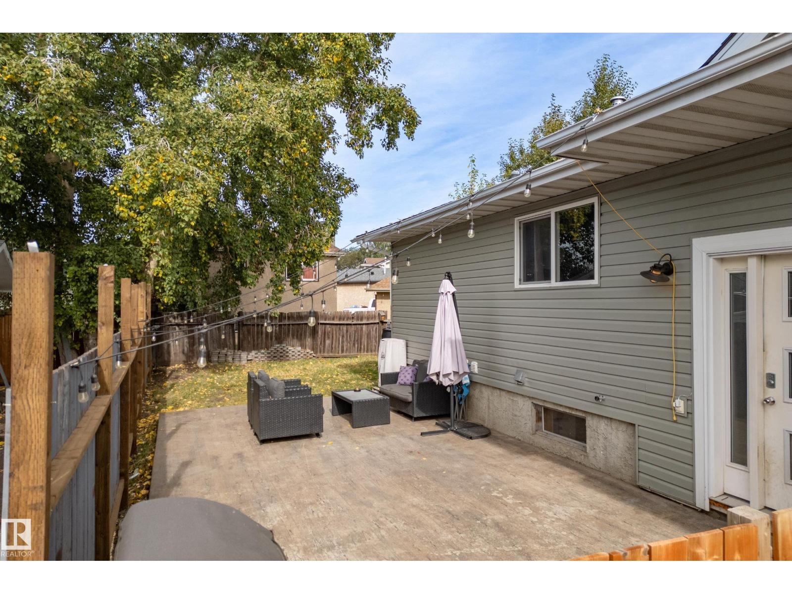 18024 73 Av Nw Property Photo 28