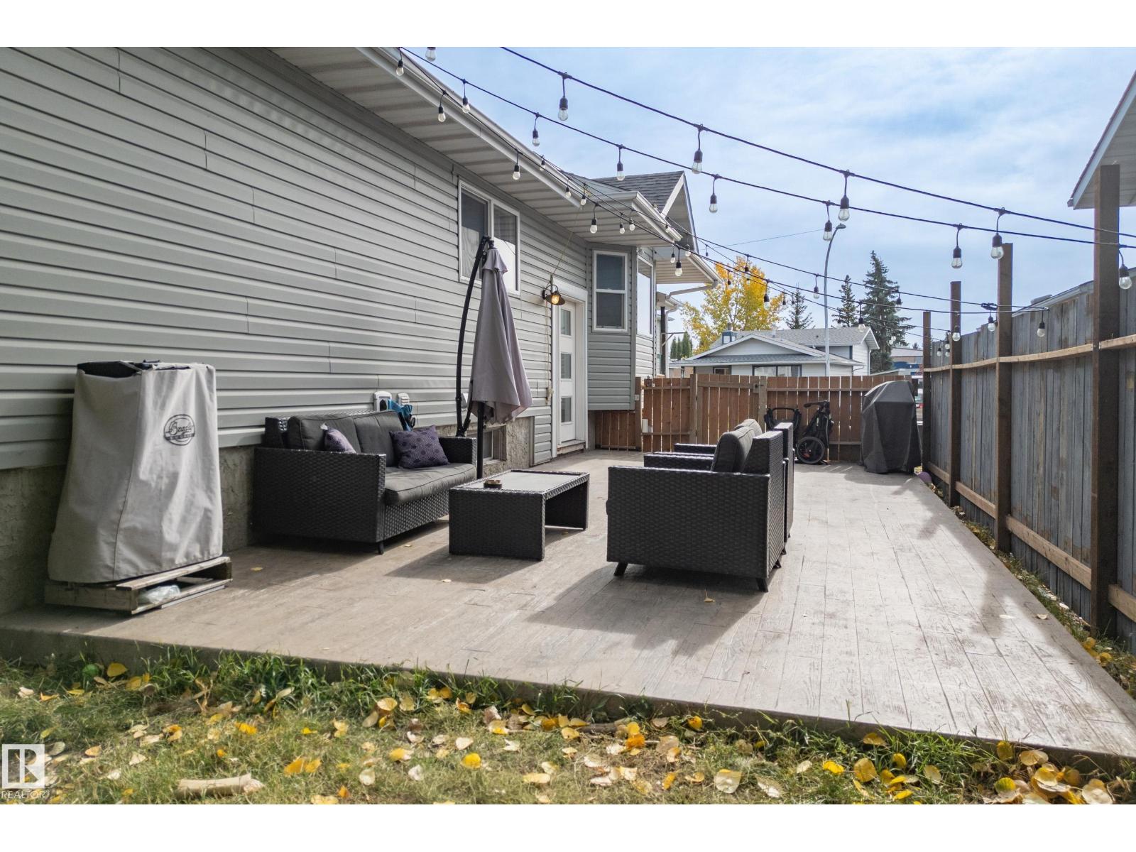 18024 73 Av Nw Property Photo 30