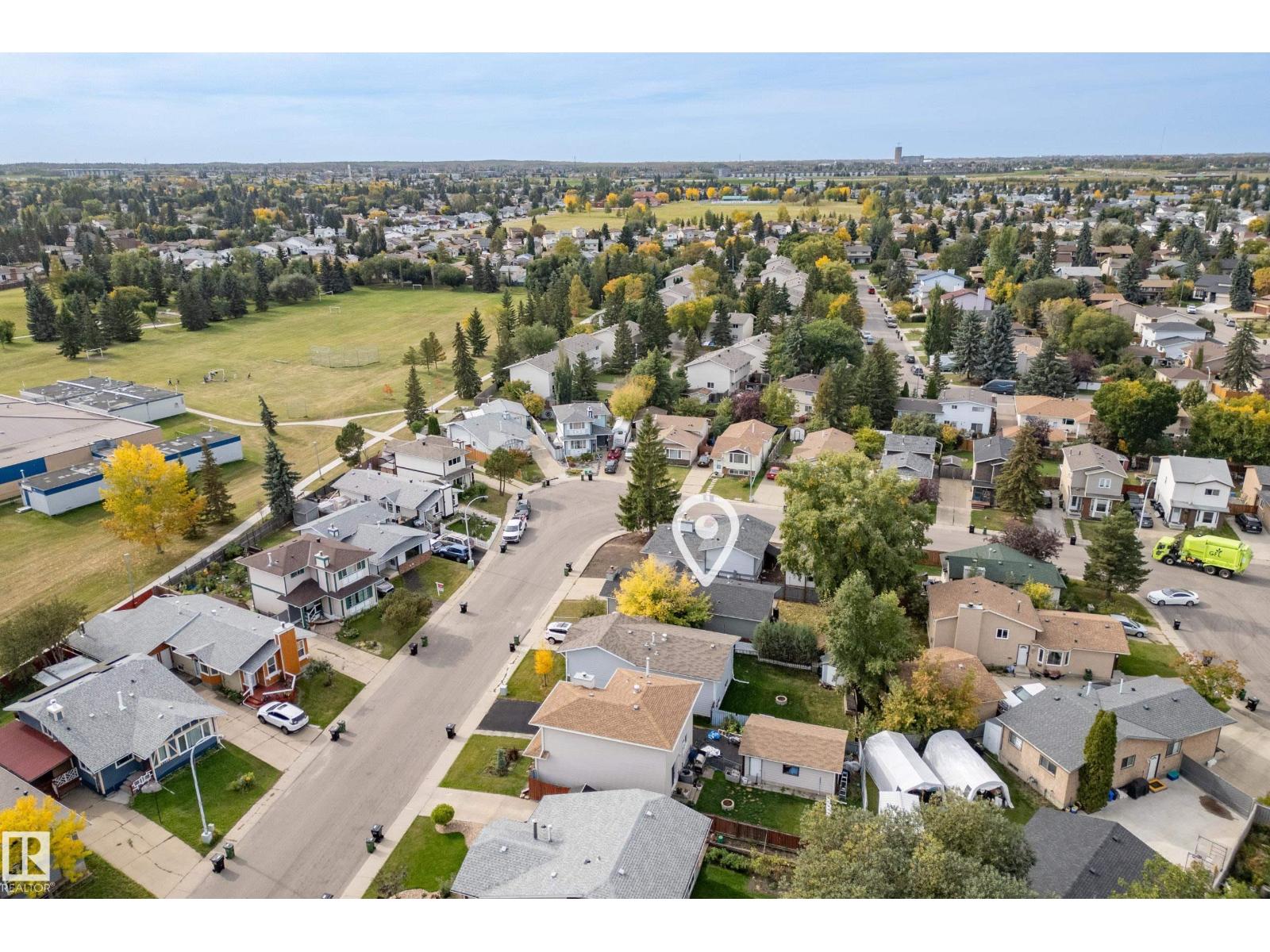 18024 73 Av Nw Property Photo 36