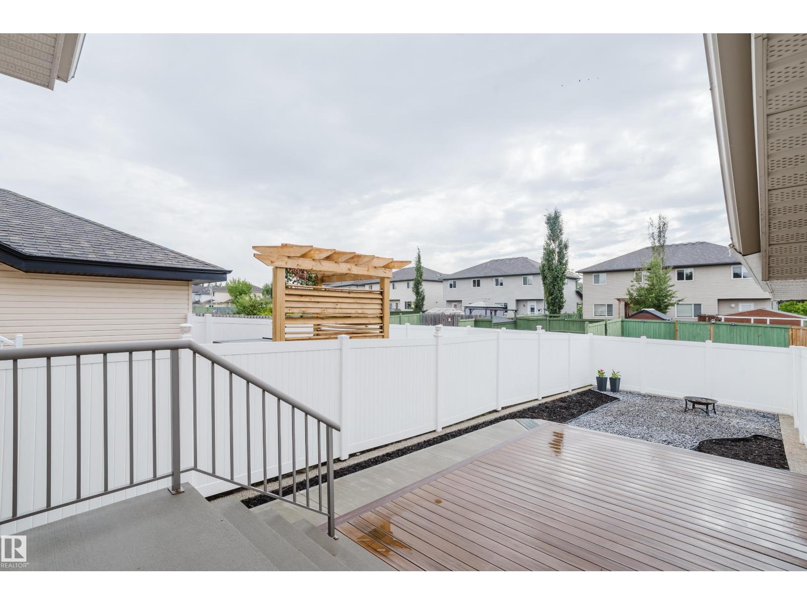 652 Crimson Dr Property Photo 47