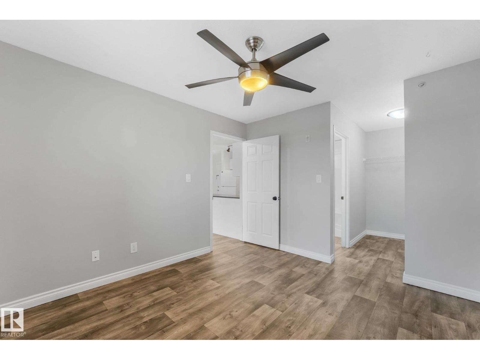 #408 4310 33 St Property Photo 22