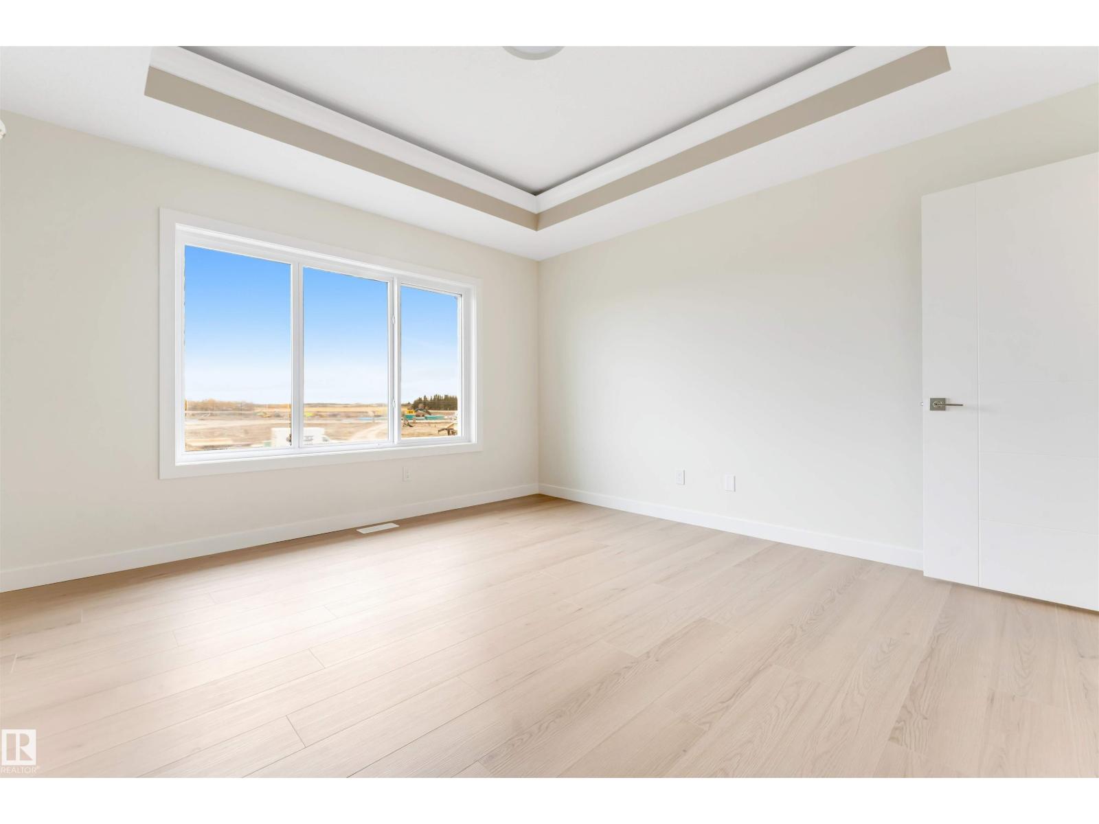 3803 38 Av Property Photo 32