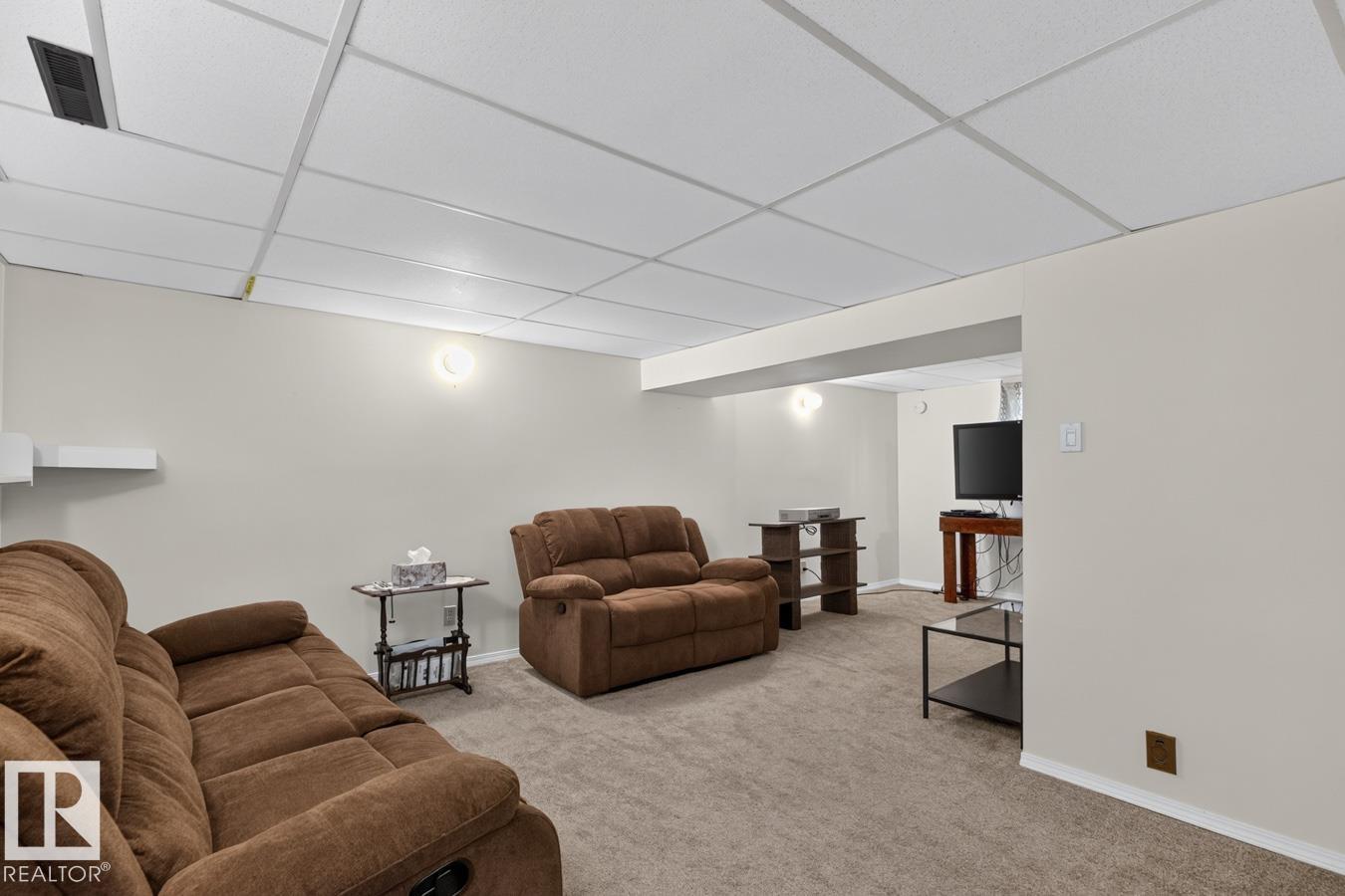 6 Mont Clare Pl Property Photo 23