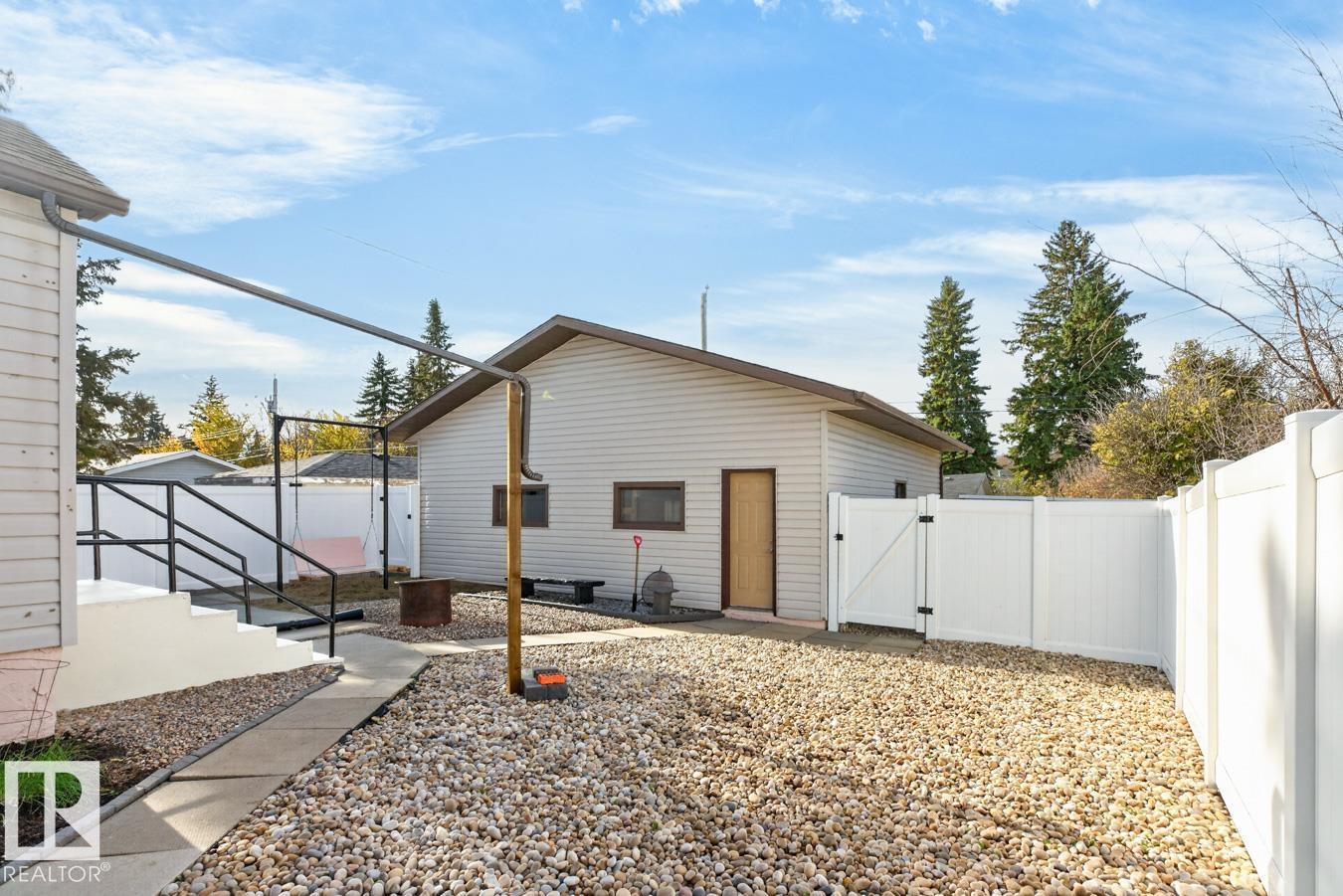 6 Mont Clare Pl Property Photo 33