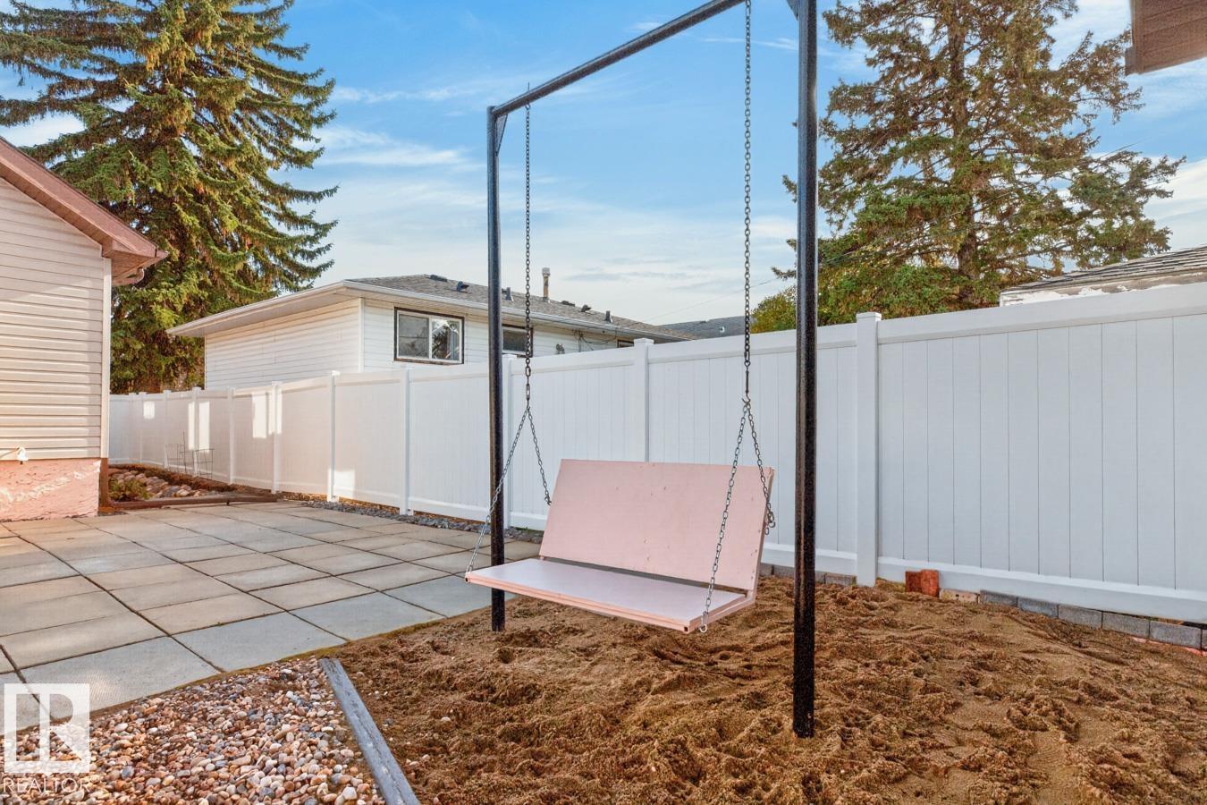 6 Mont Clare Pl Property Photo 37