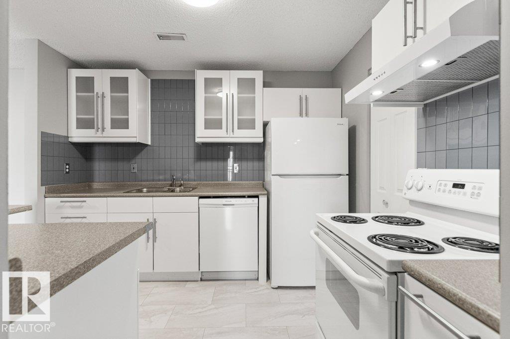#4 14620 26 St Nw Property Photo 30