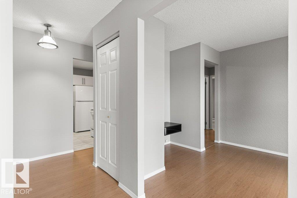 #4 14620 26 St Nw Property Photo 35