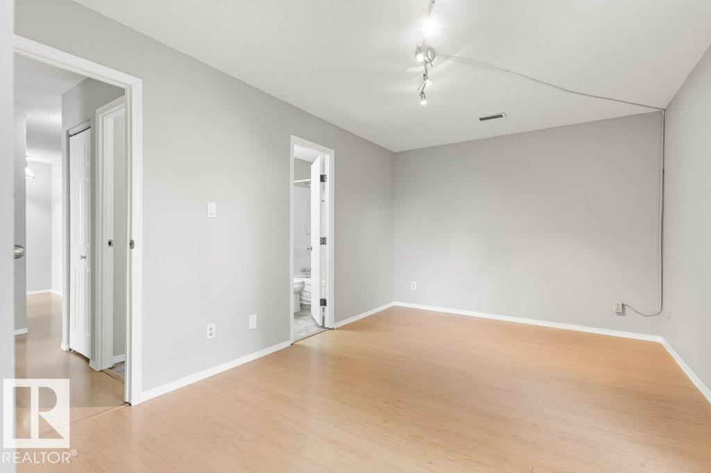 #4 14620 26 St Nw Property Photo 45