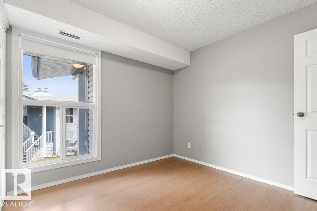 #4 14620 26 St Nw Property Photo 52