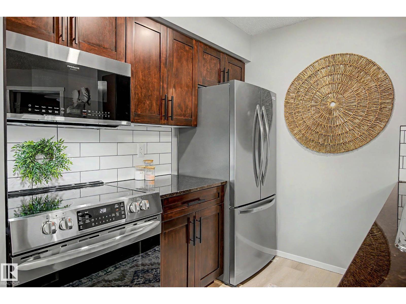 #105 5390 Chappelle Rd Sw Property Photo 9