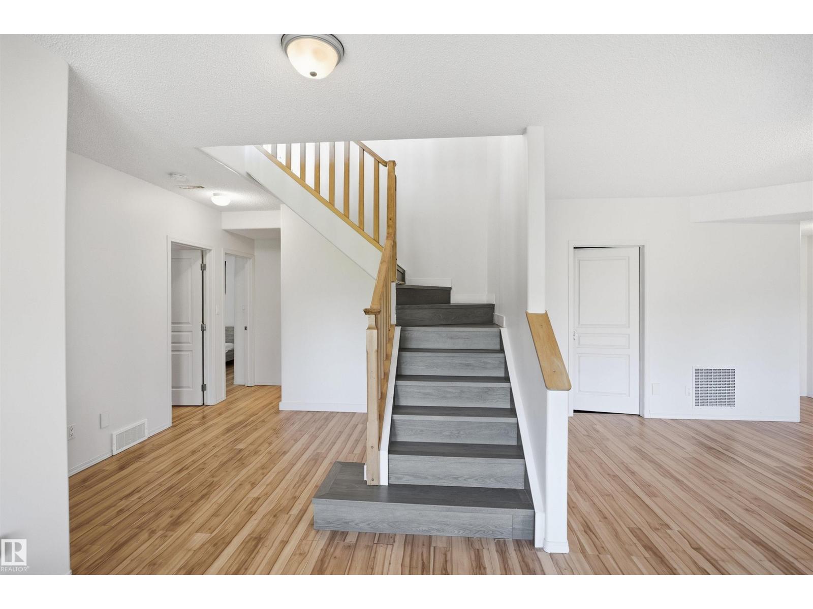 4615 17 St Sw Property Photo 29