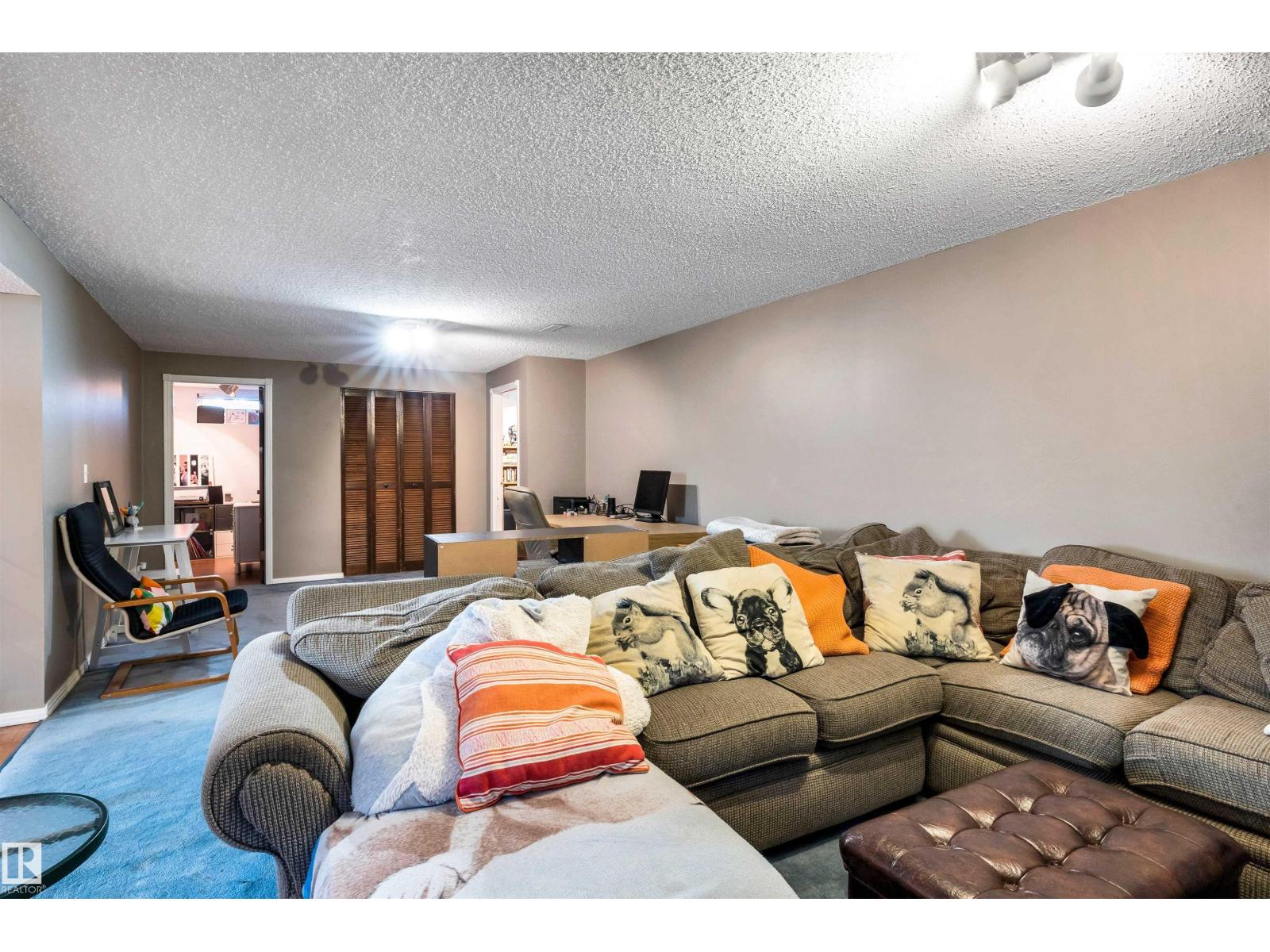 40 Glenhaven Cr Property Photo 32