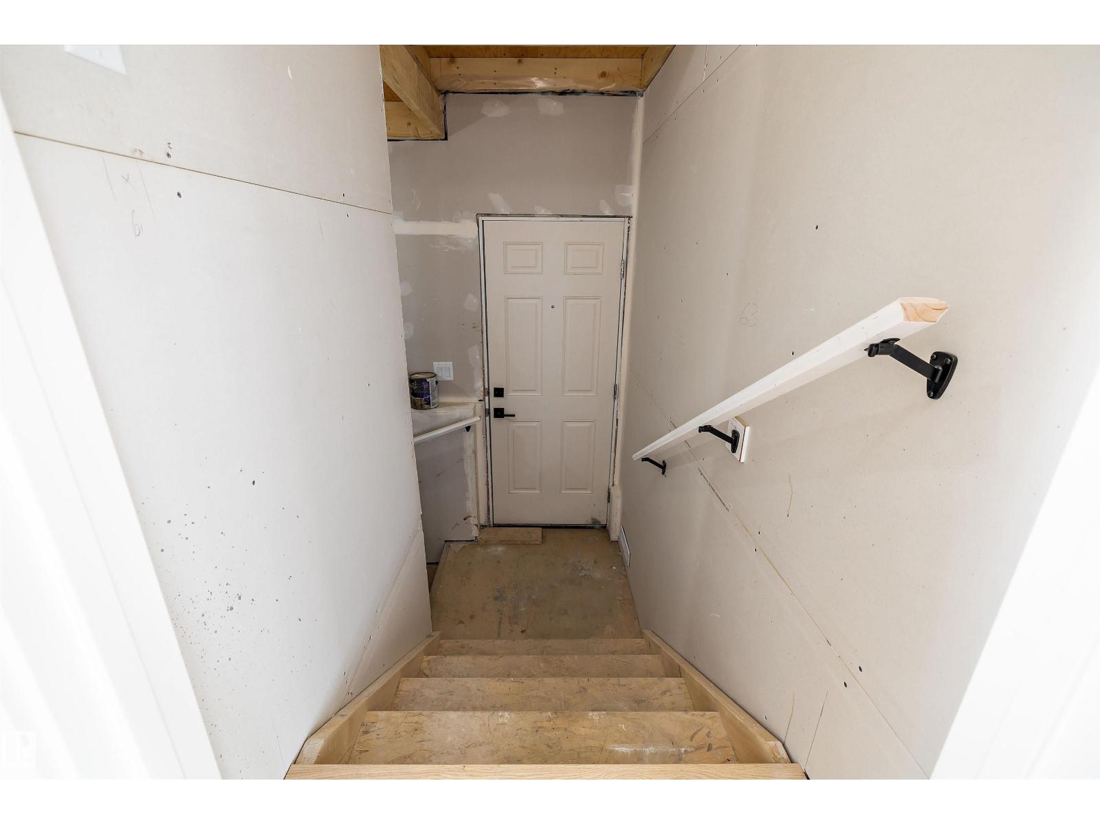 1745 Crossbill Lo Nw Nw Property Photo 41